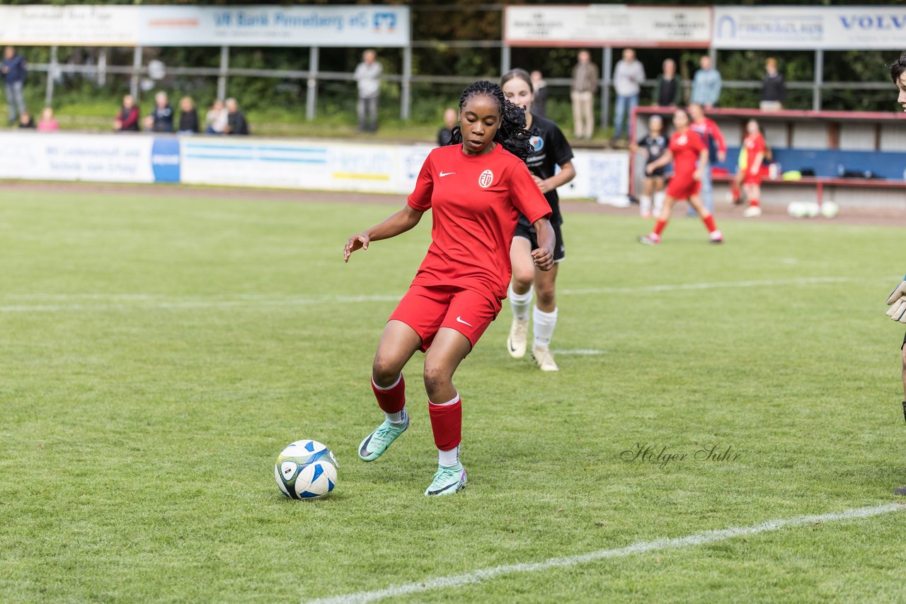 Bild 256 - wCJ VfL Pinneberg - Eimsbuetteler TV : Ergebnis: 0:5